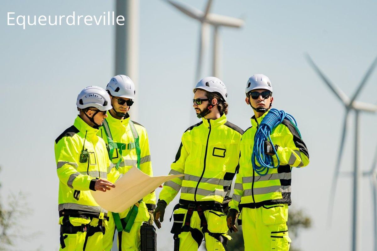 Équipe RGE en action: ensemble pour une transition énergétique renforcée en 2025.