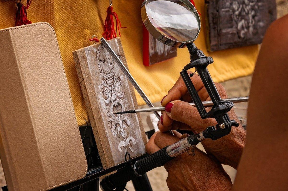 Précision et créativité: l'artisanat développe les soft skills essentielles pour l'avenir.