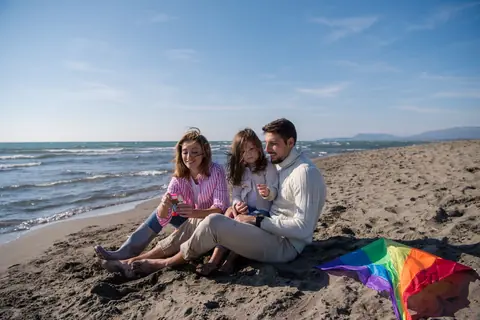 Bretteville-sur-Ay : la plage sauvage idéale pour la pêche à pied