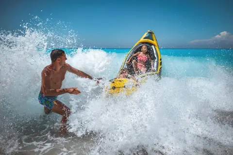 Guide complet des activités nautiques à Équeurdreville et dans le Cotentin : spots et pratiques